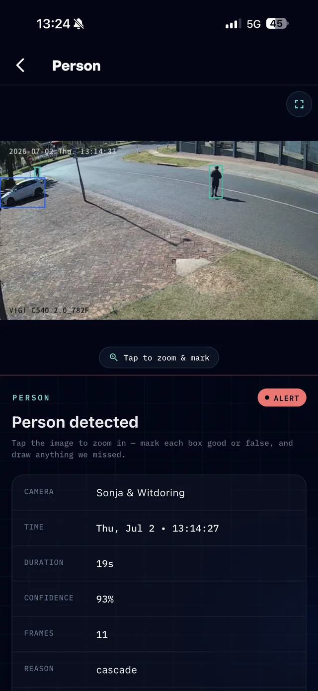 A person alert with photo evidence arriving in the Ghosthome Guard app